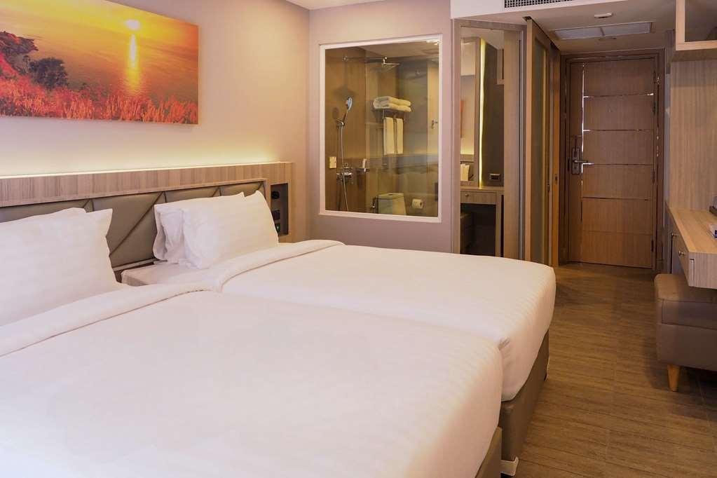 Clarion Hotel Patong Пхукет Номер фото