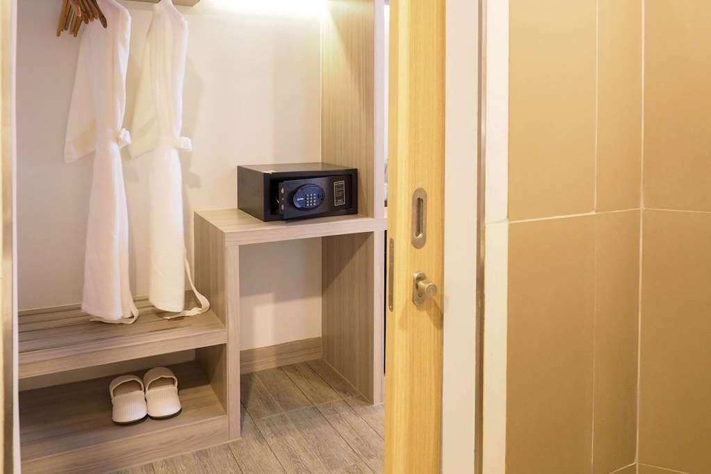 Clarion Hotel Patong Пхукет Номер фото